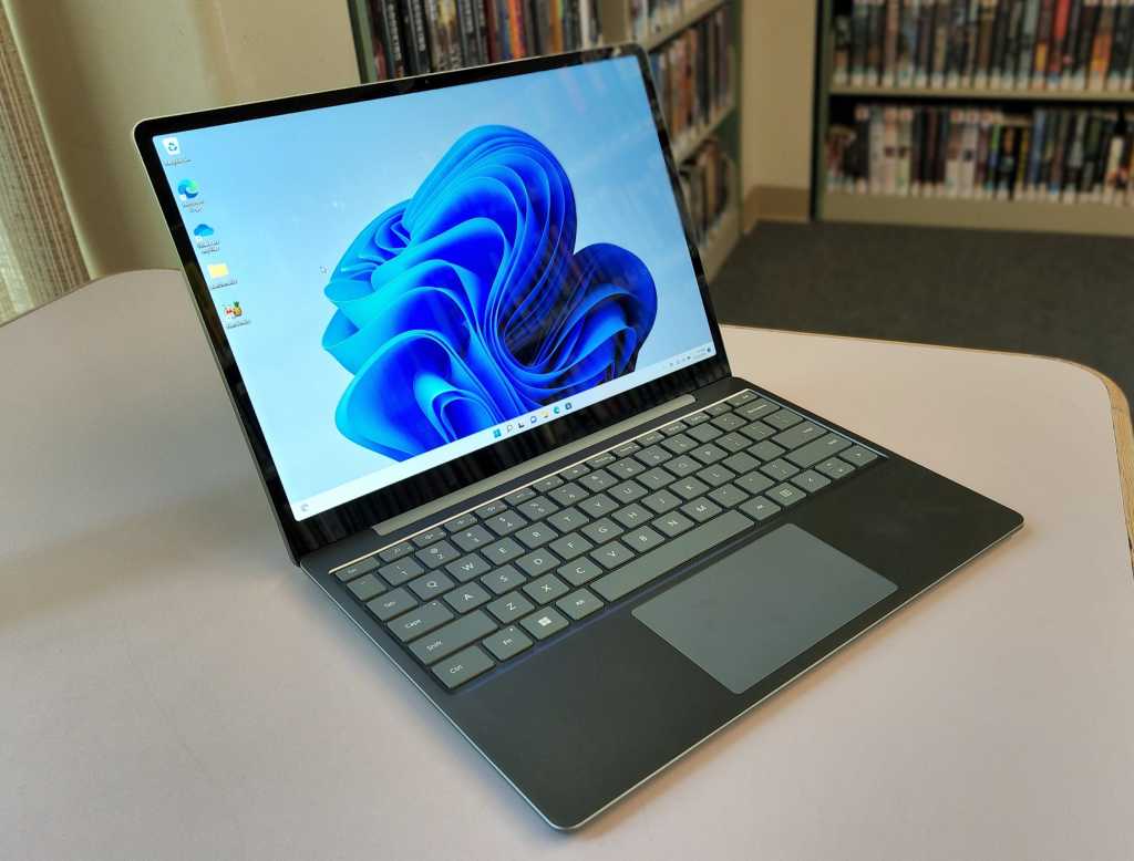 文章:《微软Surface Laptop Go 2回顾：一款中等价值的低成本Surface》缩略图