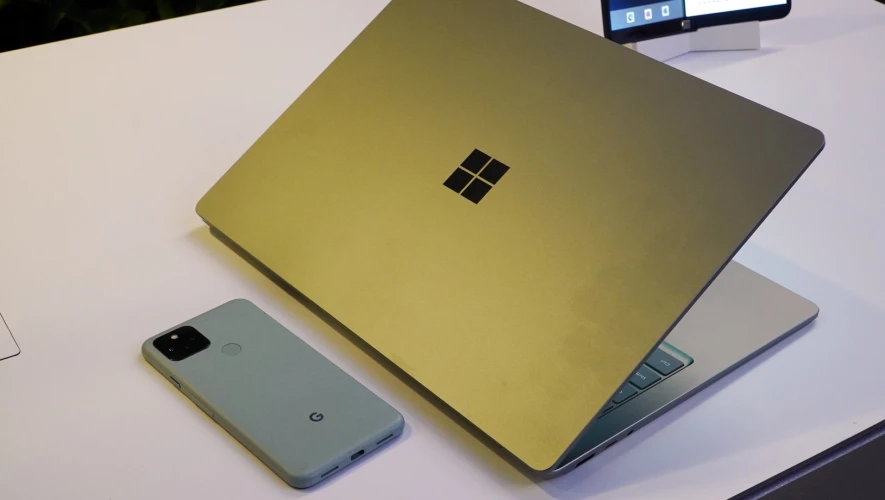 文章:《Microsoft Surface Laptop 5亲身体验：与以往一样，但速度更快》_配图