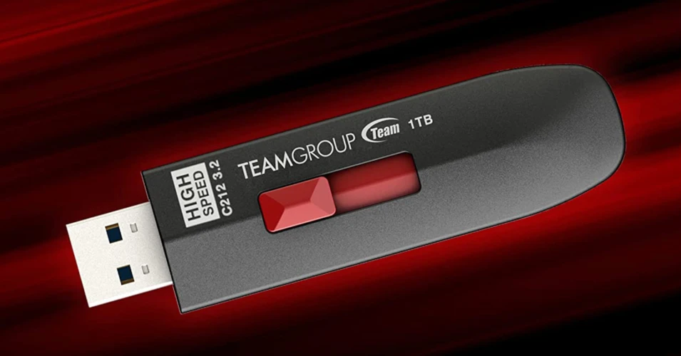 文章:《Teamgroup C212回顾：这款超高速USB驱动器基本上就是便携式固态硬盘》_配图
