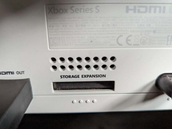 文章:《不要用完空间：如何升级您的Xbox系列X/S存储》_配图
