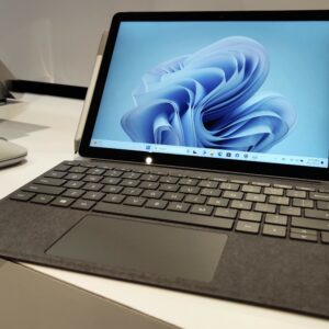 文章:《Microsoft Surface Go 4商业实践：最小的Surface商业化》缩略图